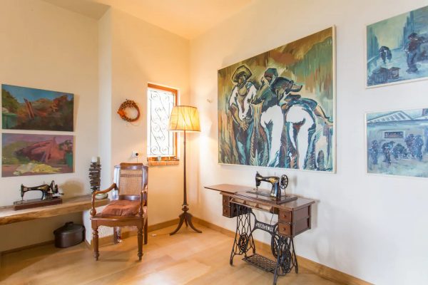 ARTISTIC HOUSE - Image 9